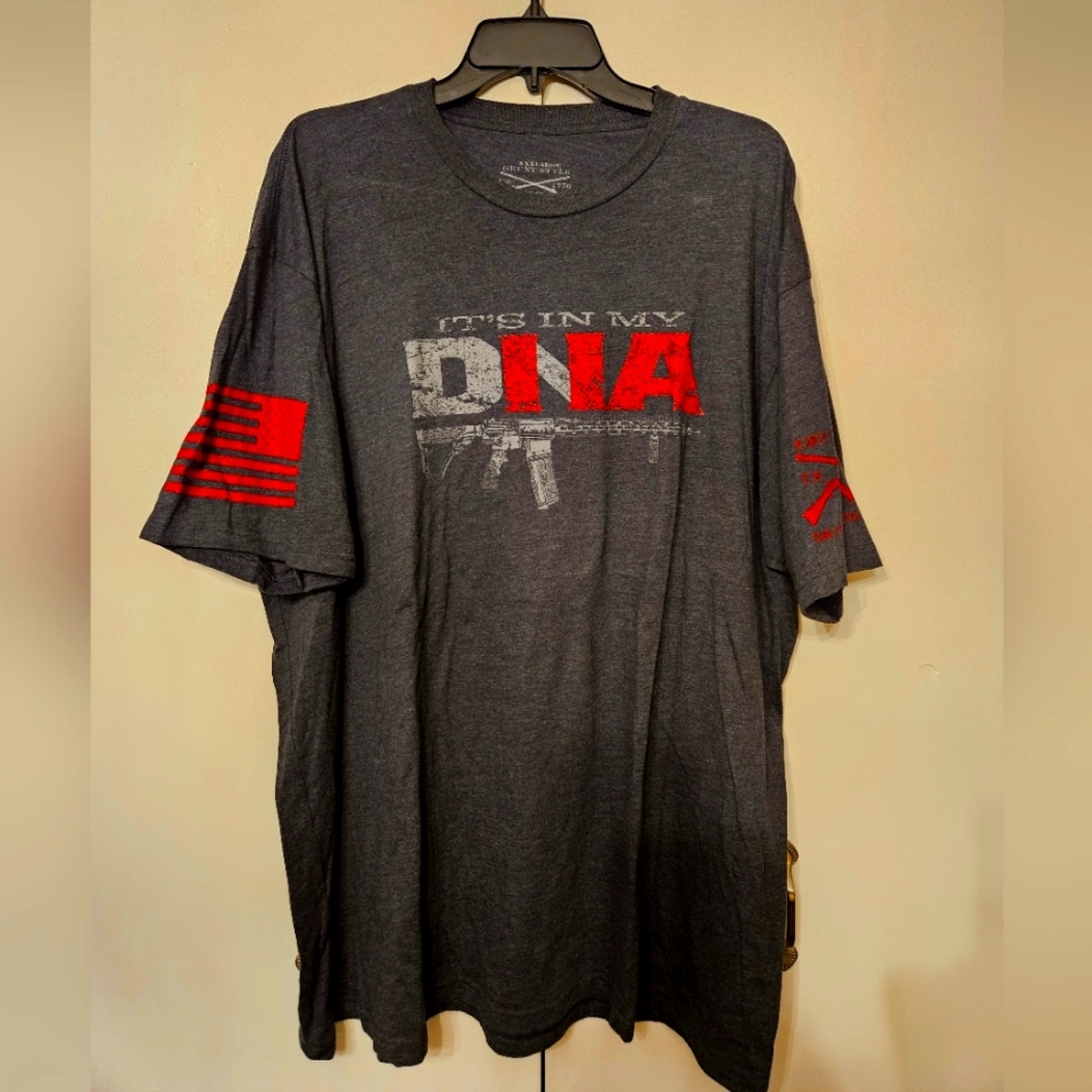 Like new Grunt Style 3X DNA shirt